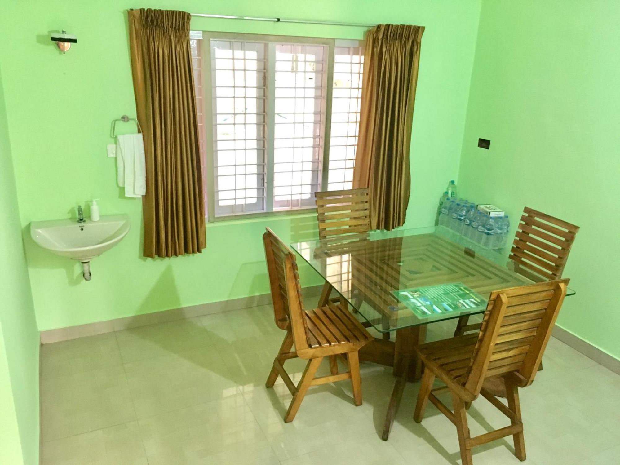 Panthalams Homestay Thekkady Exteriér fotografie