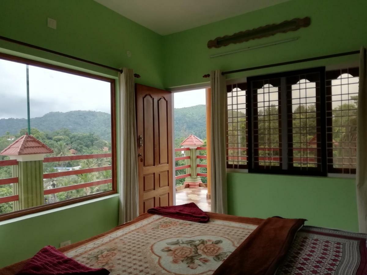 Panthalams Homestay Thekkady Exteriér fotografie